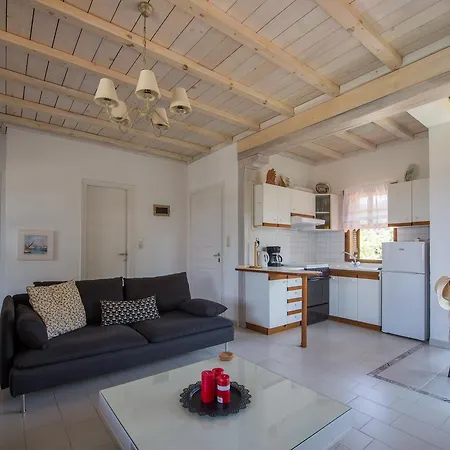 Holiday home Maistros *